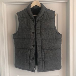 Banana Republic puffy Vest Blue